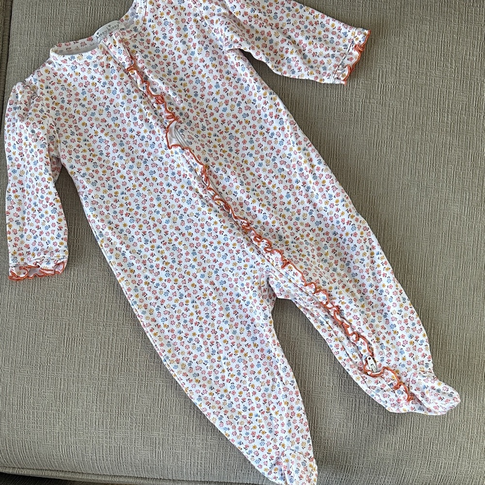 Kissy Kissy Multicolor Floral & Ruffle Footie 9M